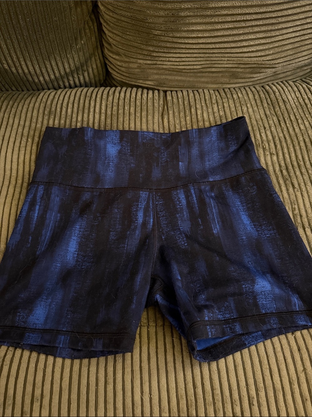 Lululemon Athletica High-Rise Align 4” Shorts Nightsky Harbor Blue/Black Size 8
